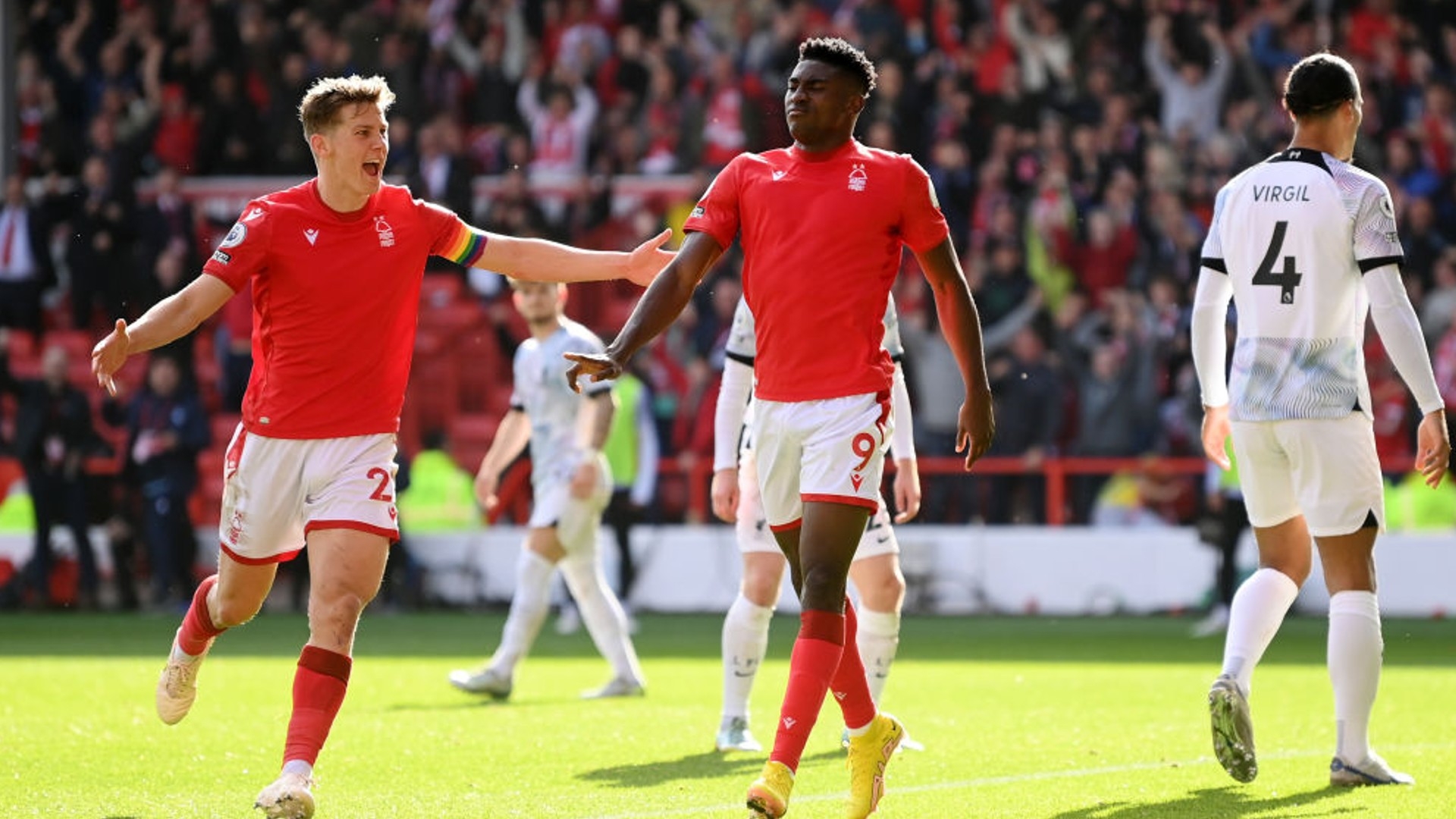 期望在进攻 期望在进攻